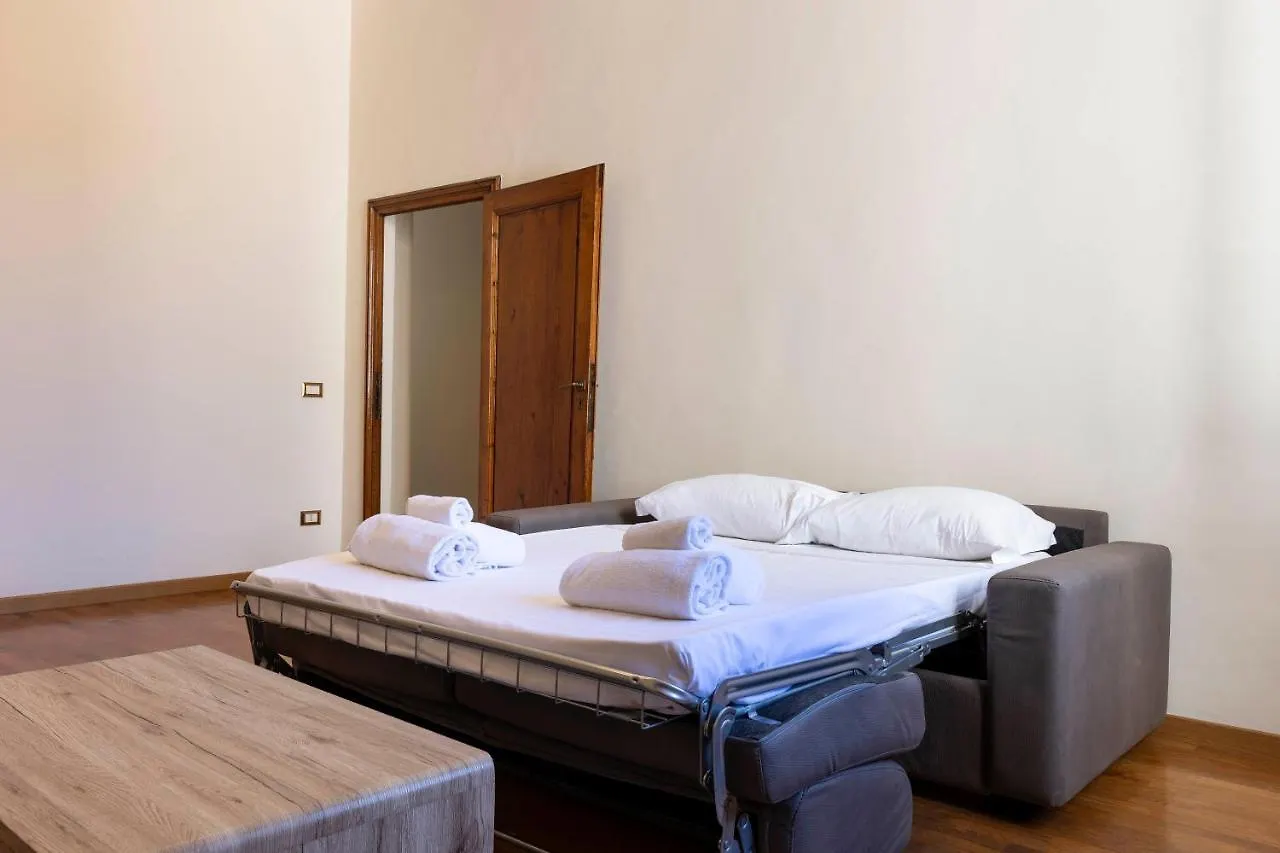 Santo Spirito Huge Apartment Florencja